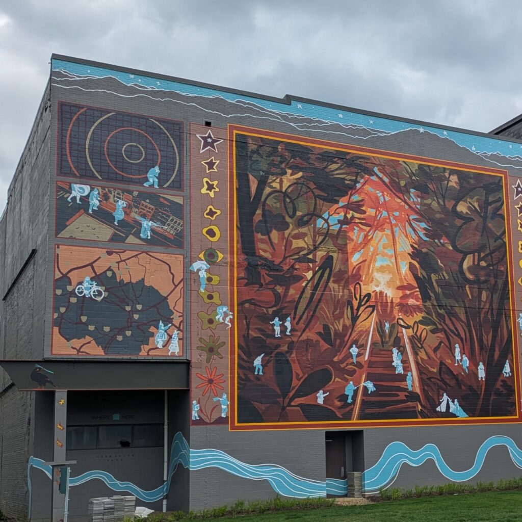 Roanoke, VA building mural